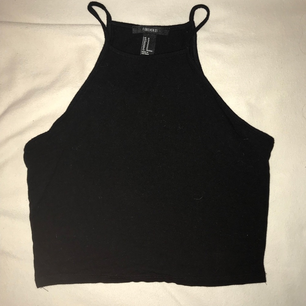 Black crop tank